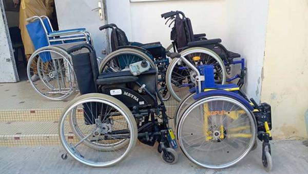 SAINTLOUIS  L’INSPECTION D’ACADEMIE REMET DES FAUTEUILS ROULANTS A